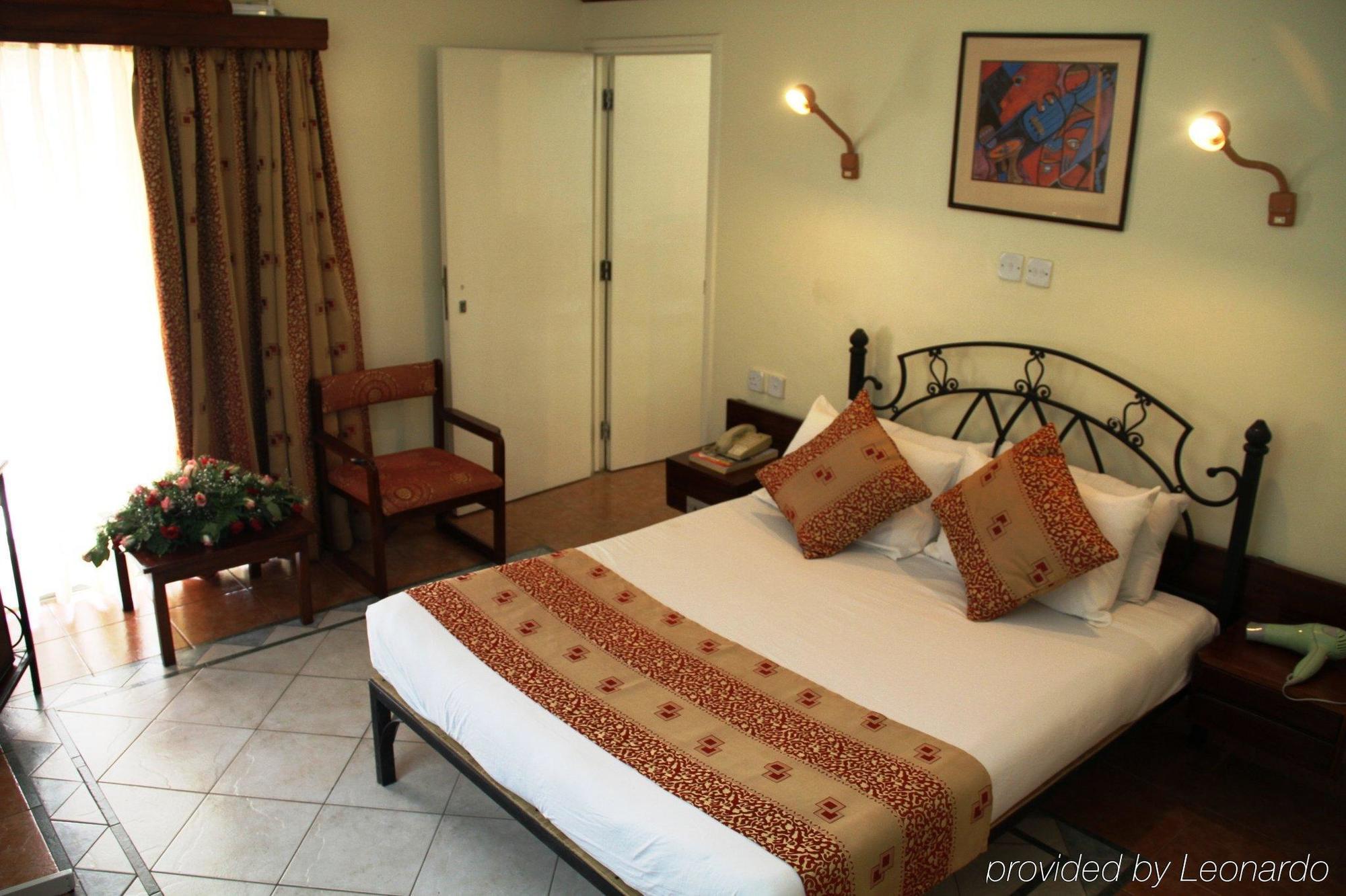 Sentrim 680 Hotel Nairobi Room photo